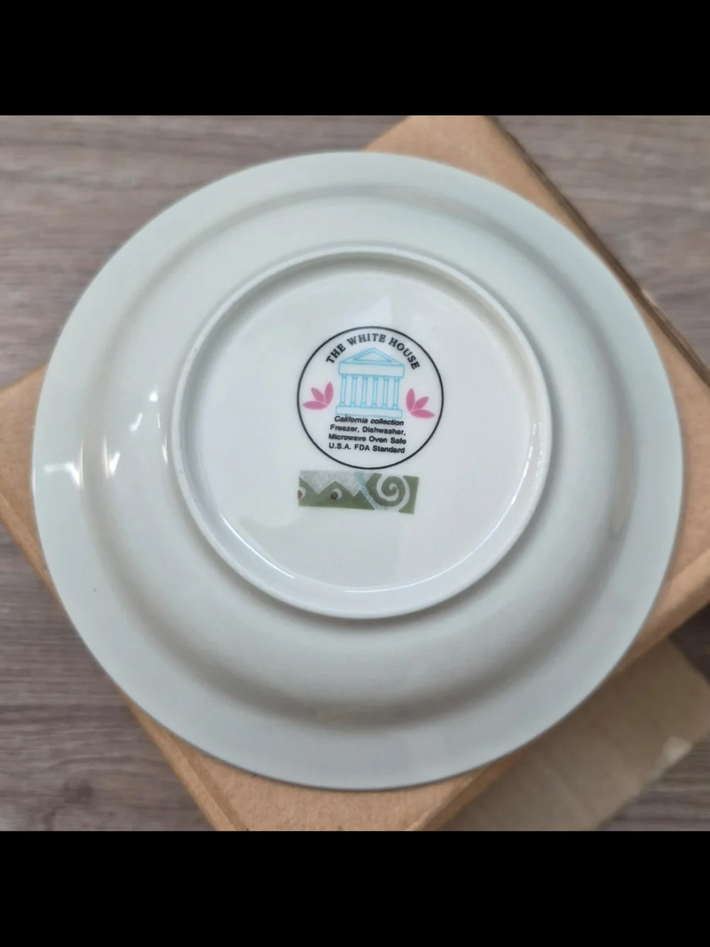 8 Ceramic Desset Bowls - Home Dining